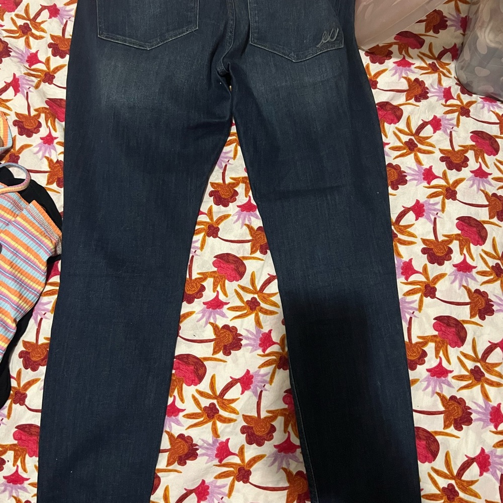 Express Jeans - Picture 7 of 8